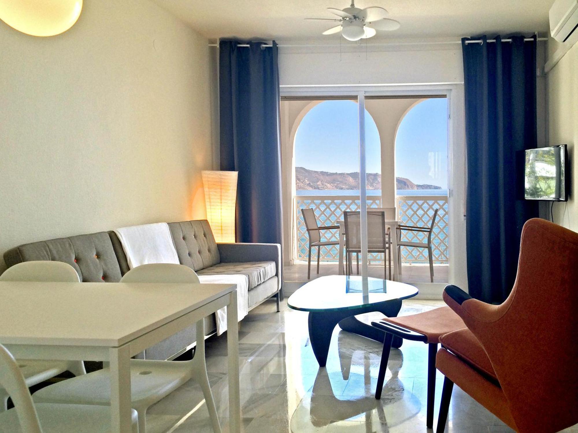 Fuentes De Nerja Apartment Ngoại thất bức ảnh
