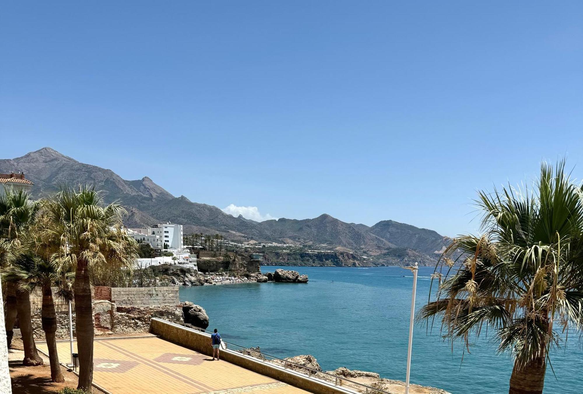 Fuentes De Nerja Apartment Ngoại thất bức ảnh