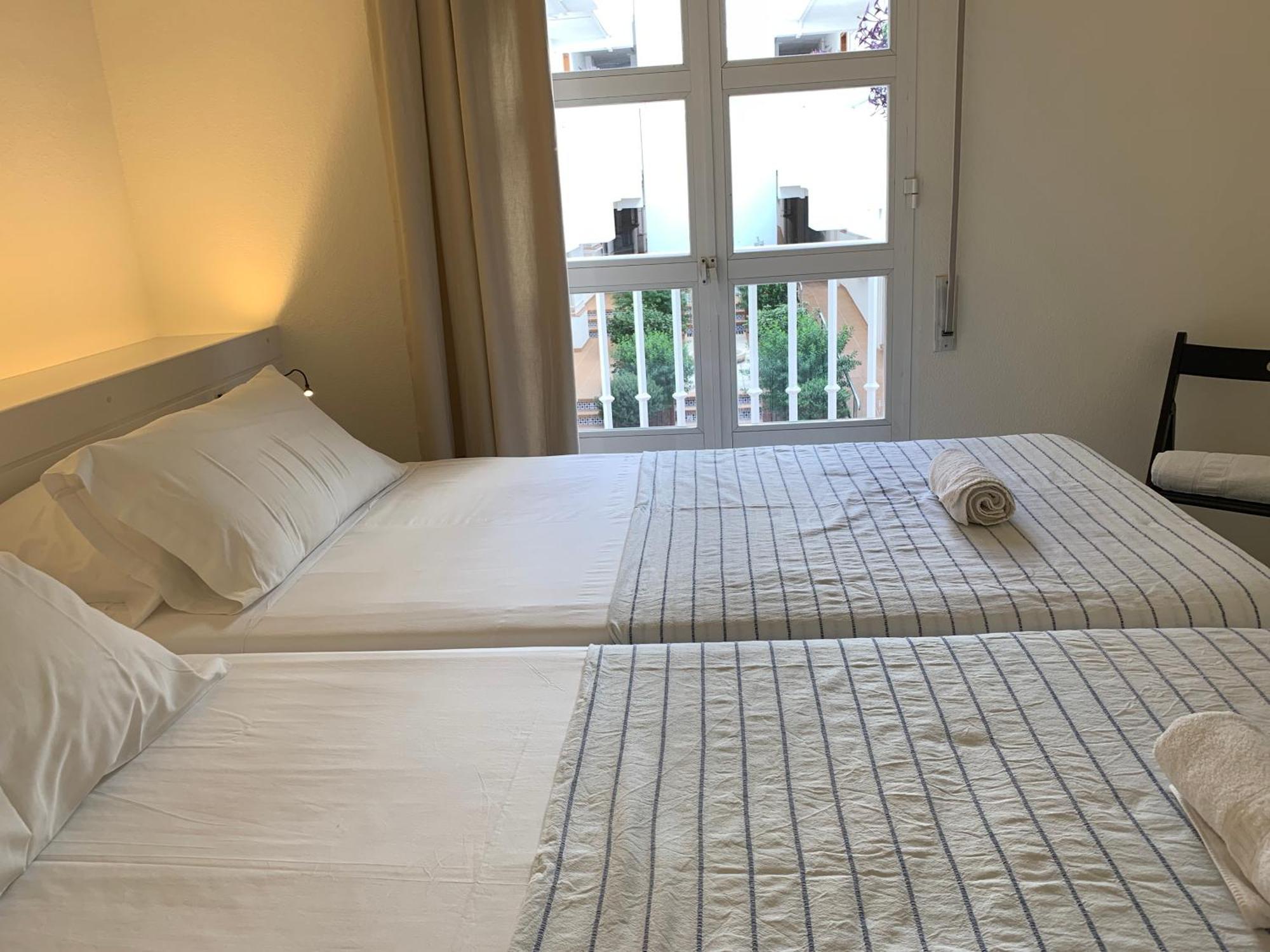Fuentes De Nerja Apartment Phòng bức ảnh
